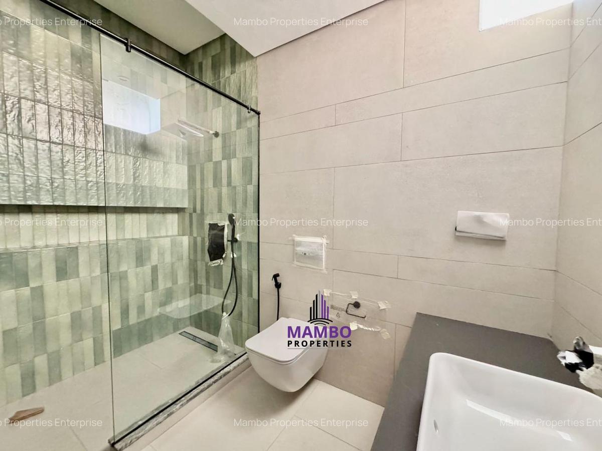 5 Bed Townhouse with En Suite at Grevillea Grove - 16