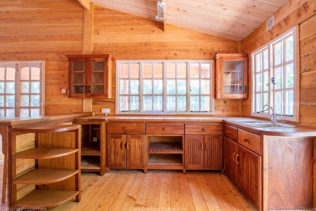 2 Bed House with En Suite in Karen - 11