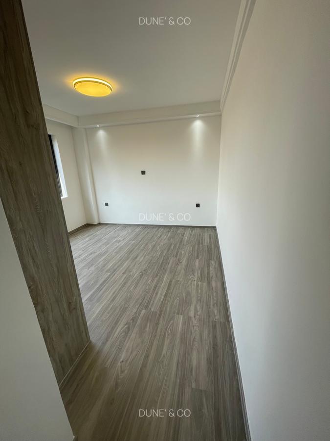 2 Bed Apartment with En Suite in Kilimani - 13