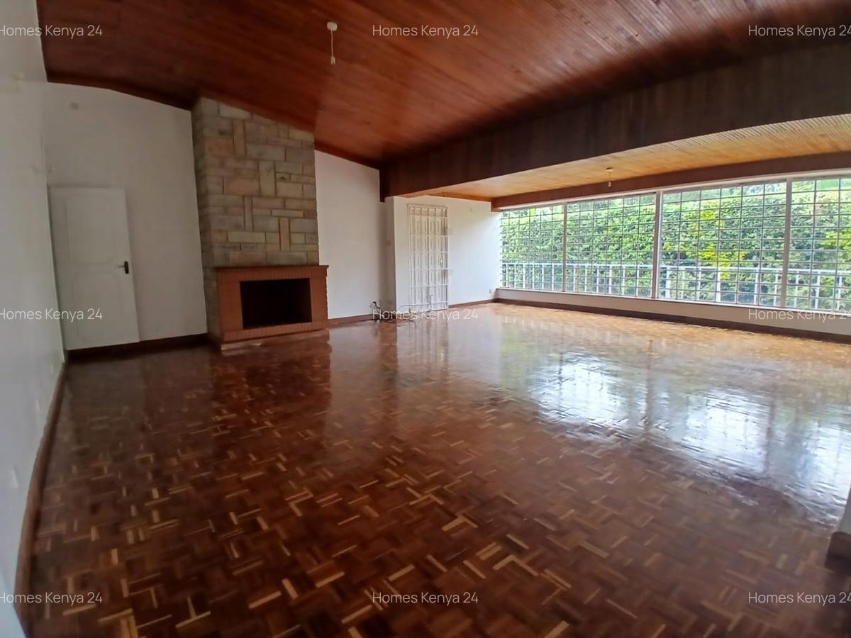 4 Bed House in Kiambu Road - 14