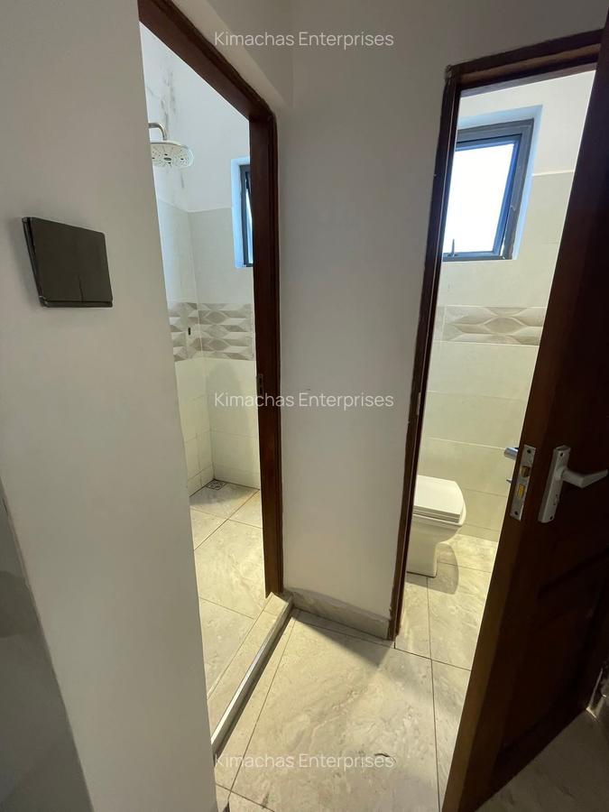 2 Bed Apartment with En Suite at 4Th Avenue Nyali - 11