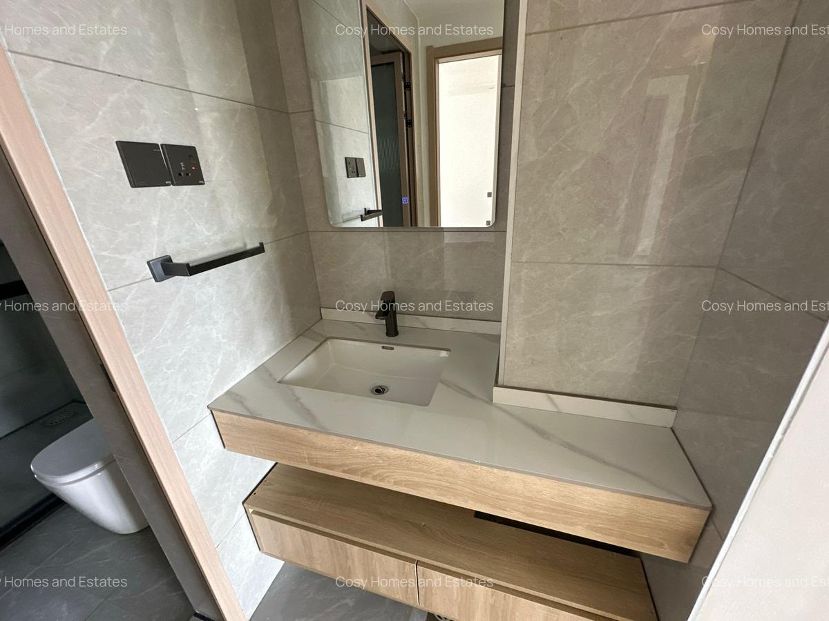 3 Bed Apartment at Riverside - 7