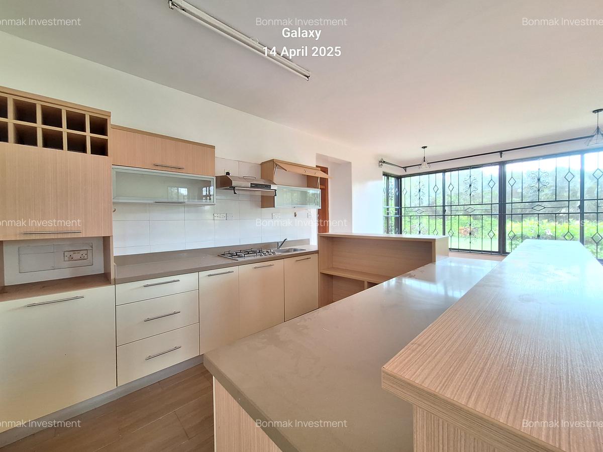 4 Bed Townhouse with En Suite at Ridgeways. - 5