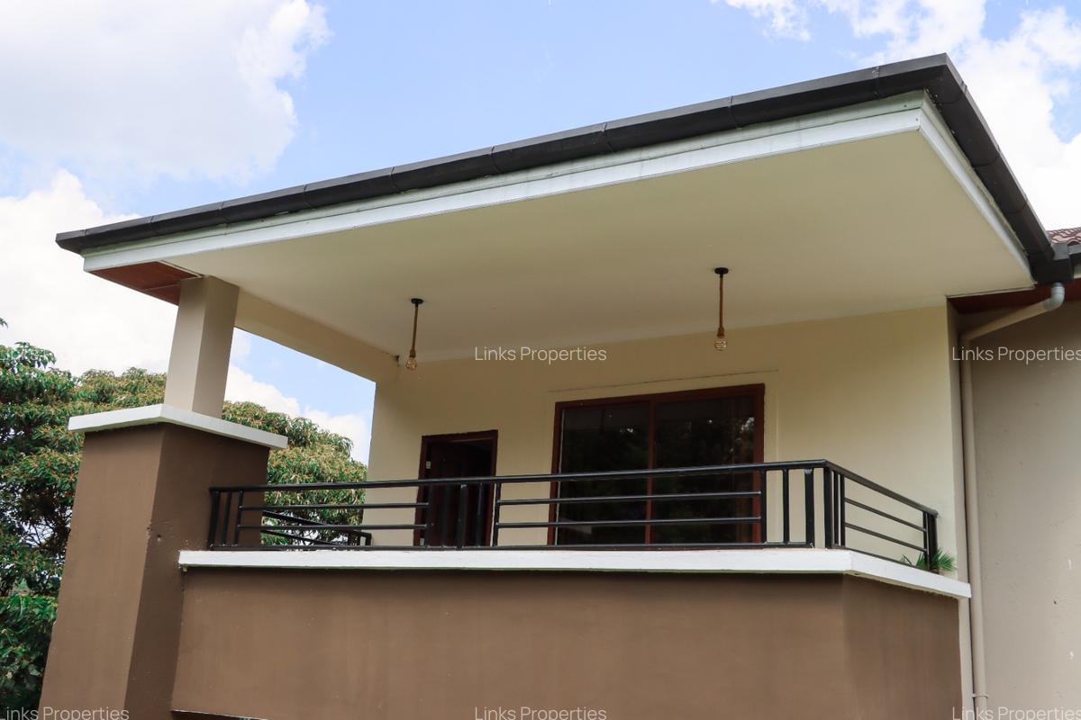 3 Bed Townhouse with En Suite at Gataka Road - 12