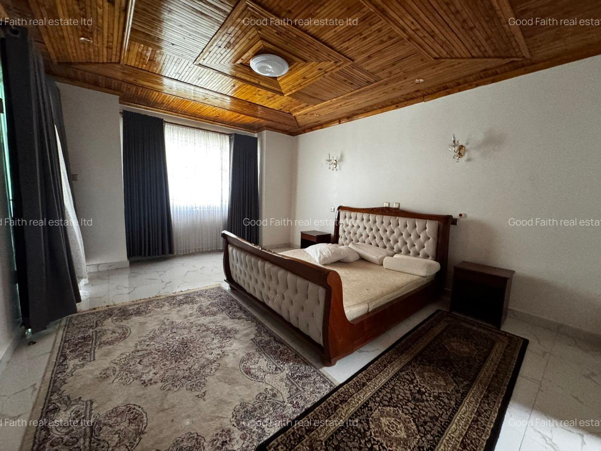 5 Bed Villa with En Suite in Karen - 12