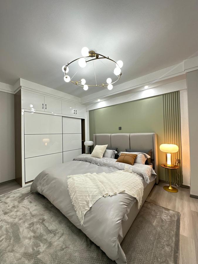 2 Bed Apartment with En Suite in Lavington - 11