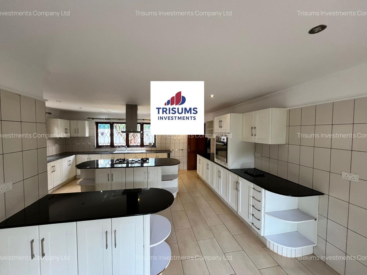 5 Bed Townhouse with En Suite in Gigiri - 5