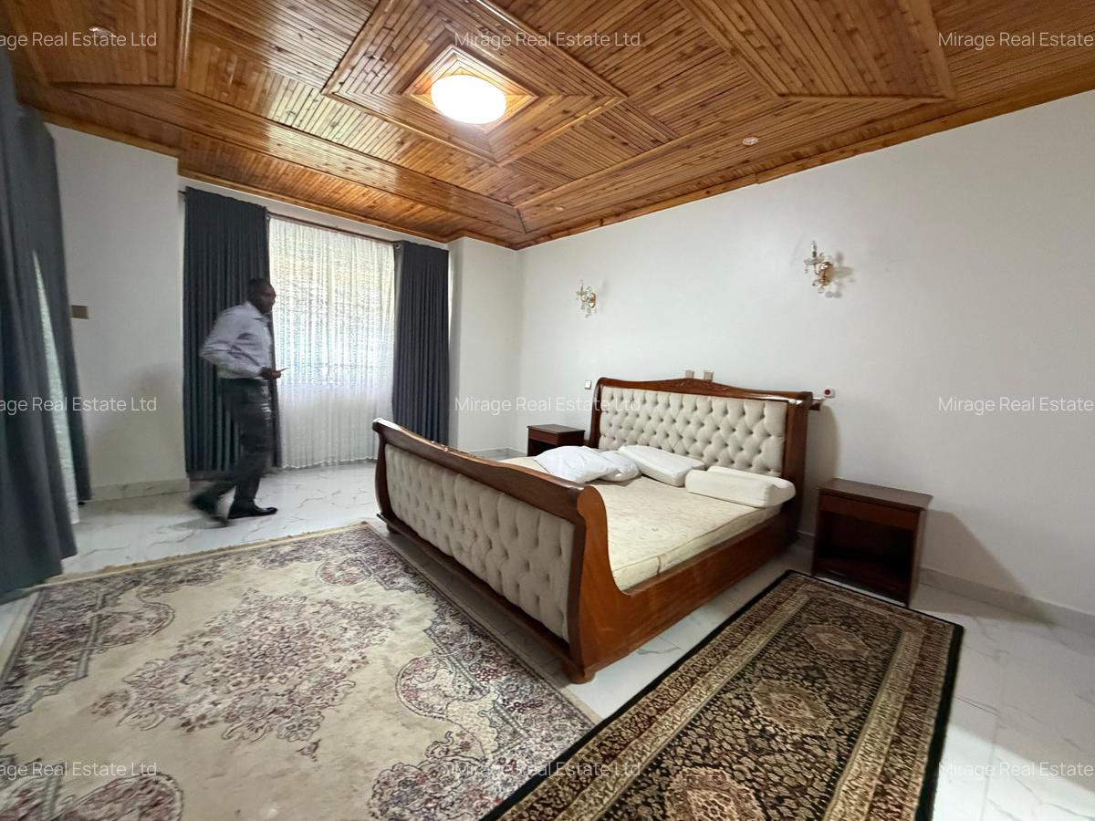 4 Bed House with En Suite in Karen - 11