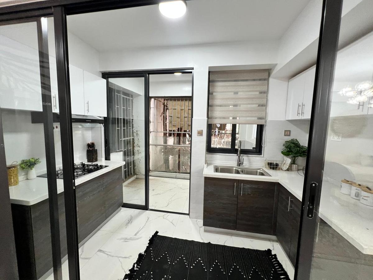 4 Bed Apartment with Gym in Kilimani - 7