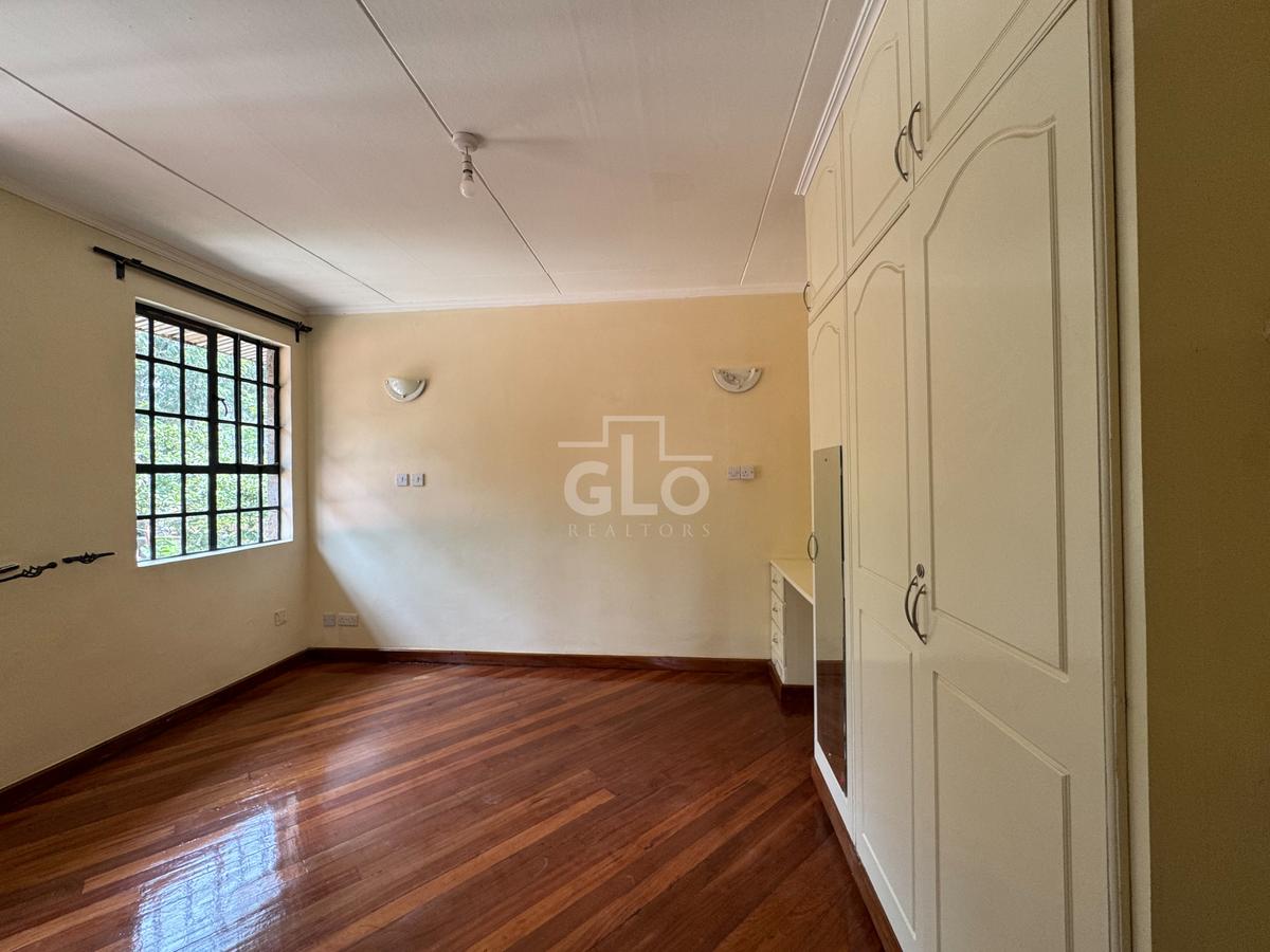 4 Bed House with En Suite in Karen - 13