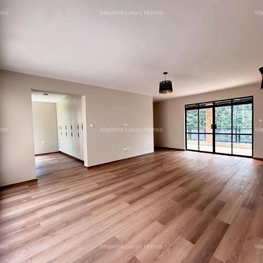 6 Bed House with En Suite at Mukoma - 8