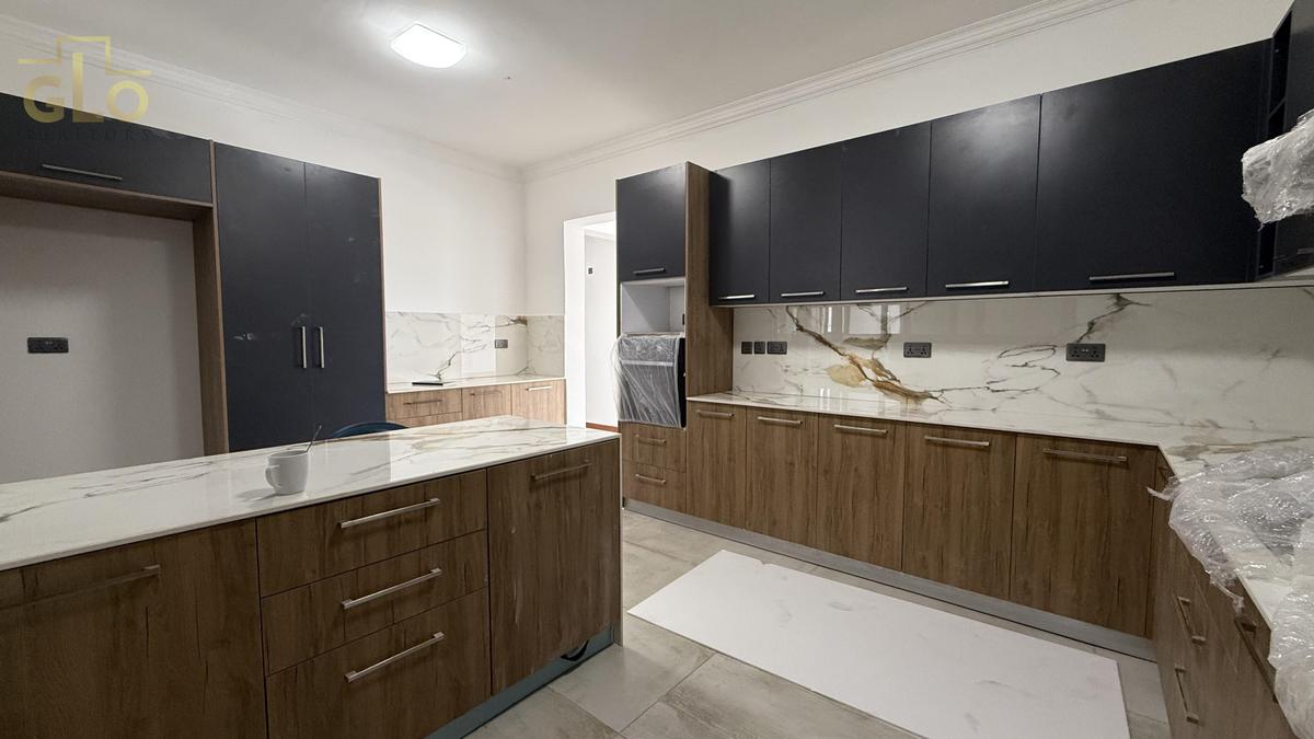 3 Bed Apartment with En Suite in Kileleshwa - 6