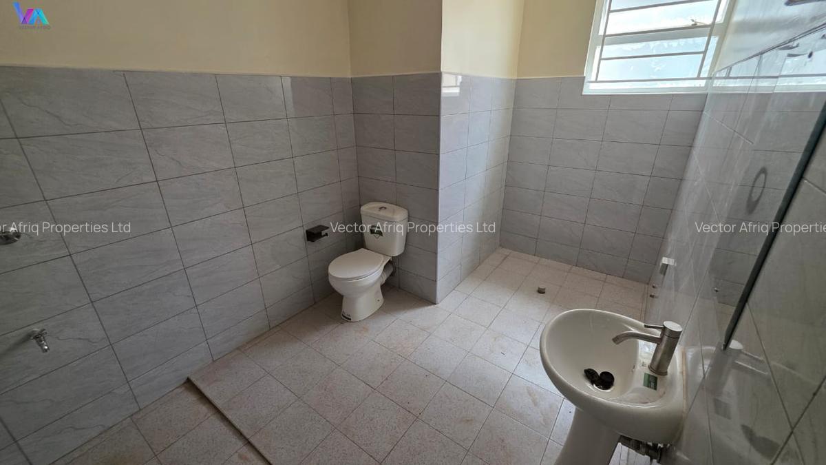 4 Bed Townhouse with En Suite in Ruiru - 17