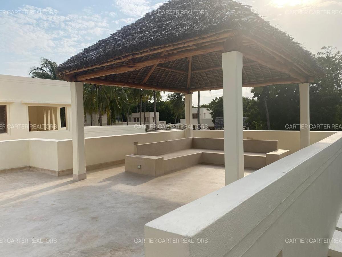 3 Bed House with En Suite in Watamu - 11