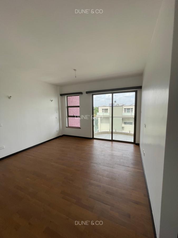 4 Bed Apartment with En Suite in Westlands Area - 16