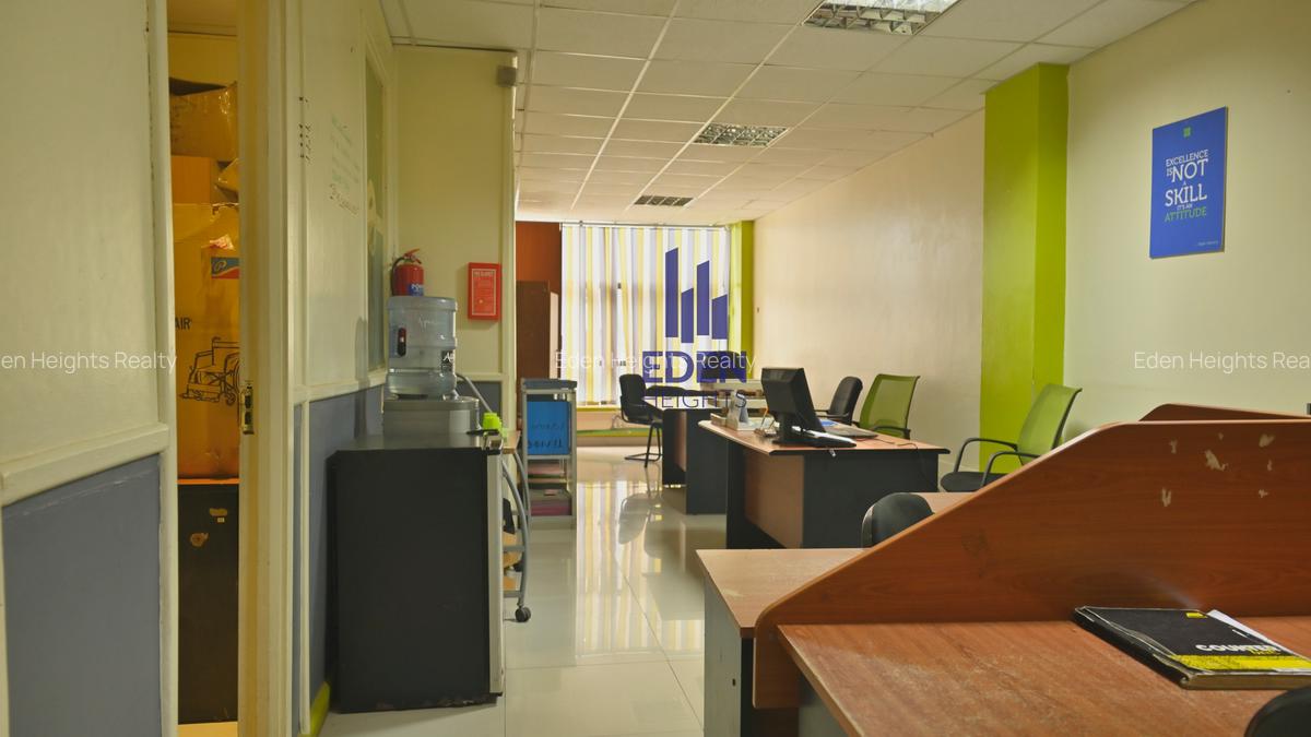 1,224 ft² Office with Backup Generator in Parklands - 2