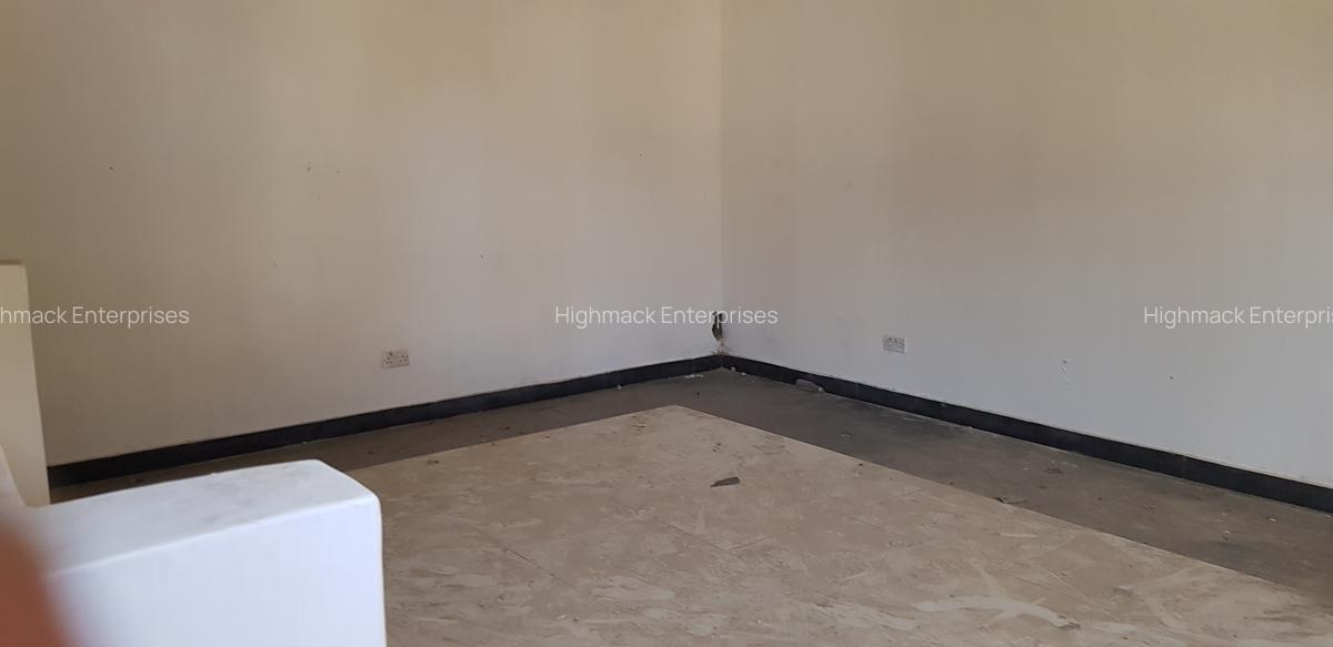 5,000 ft² Warehouse with Service Charge Included at Mombasa Road - 3