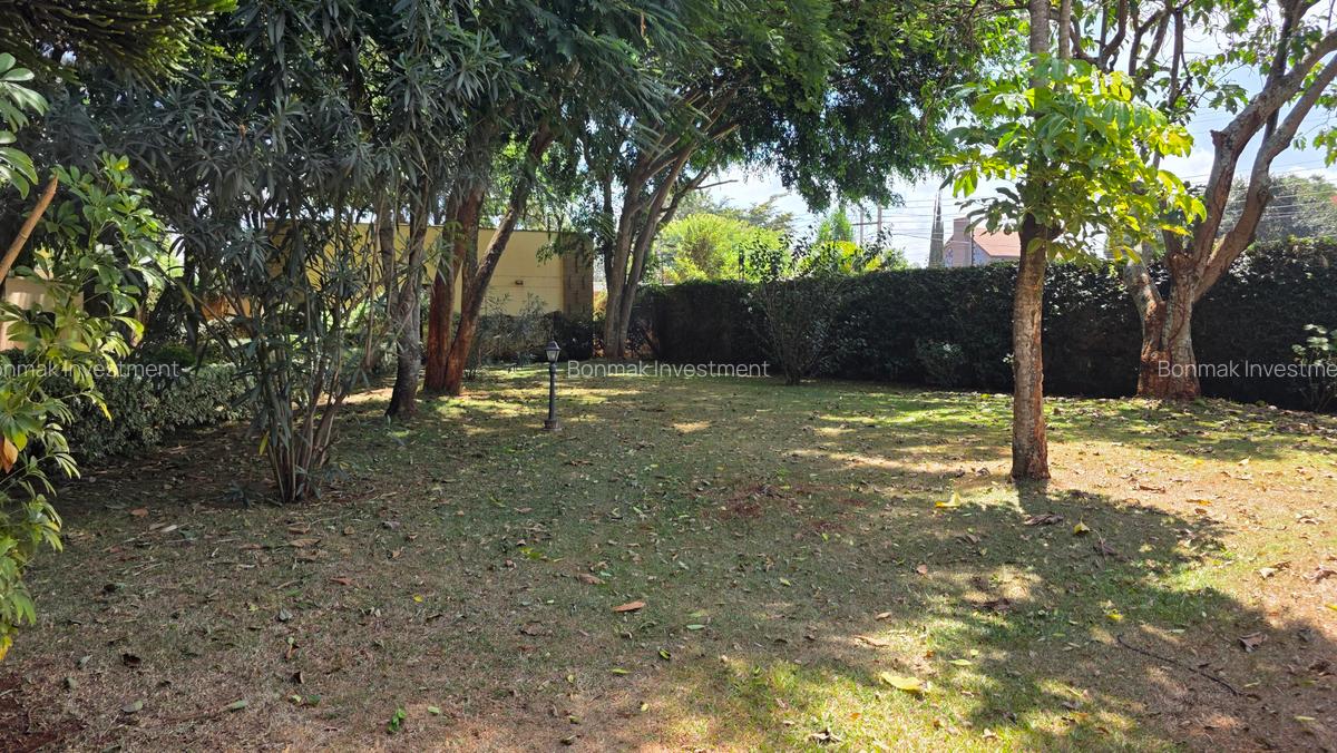 4 Bed Villa with En Suite at Old Runda. - 17