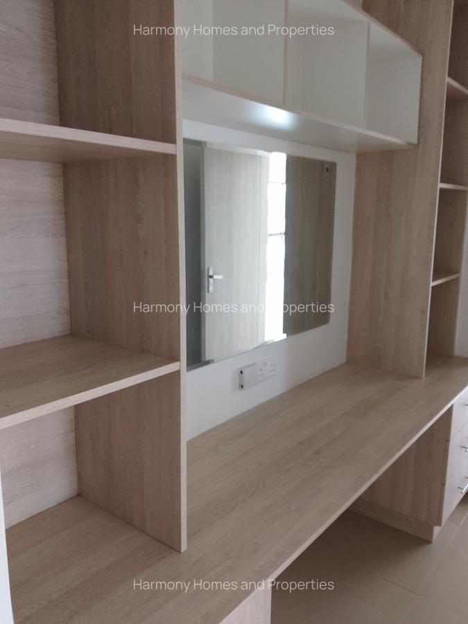 3 Bed Apartment with En Suite at Parklands - 9