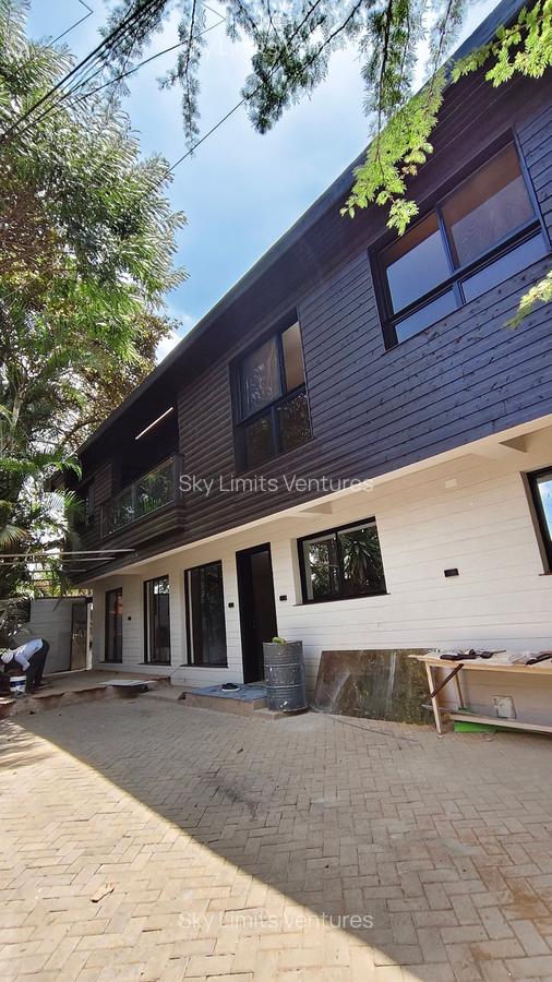 3 Bed House with En Suite in Gigiri - 3