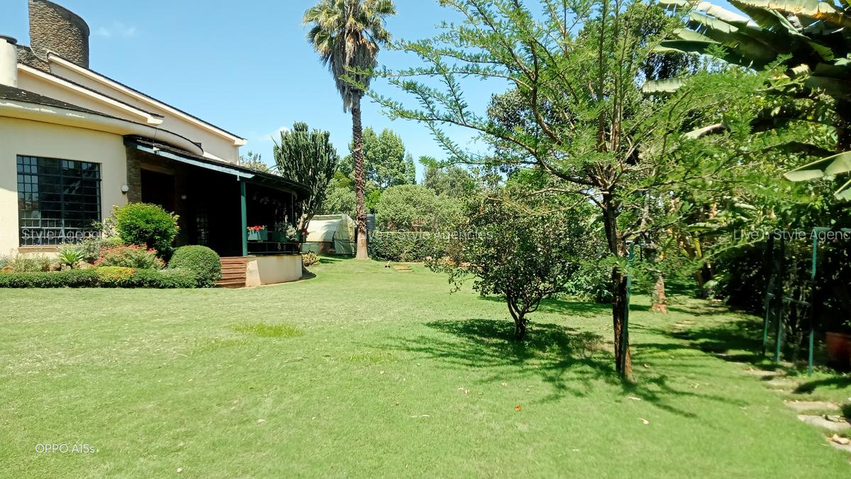 4 Bed House with En Suite in Runda - 17