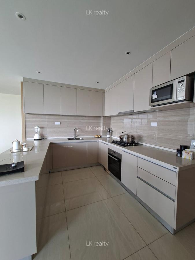 Serviced 2 Bed Apartment with En Suite at Westlands Road - 10