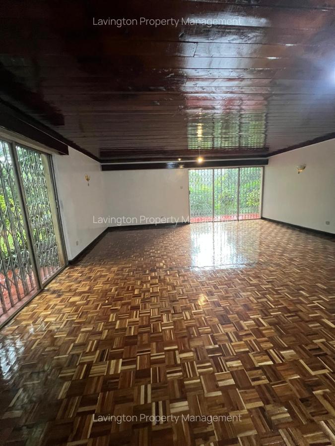 4 Bed House with En Suite at Lavington Green - 6