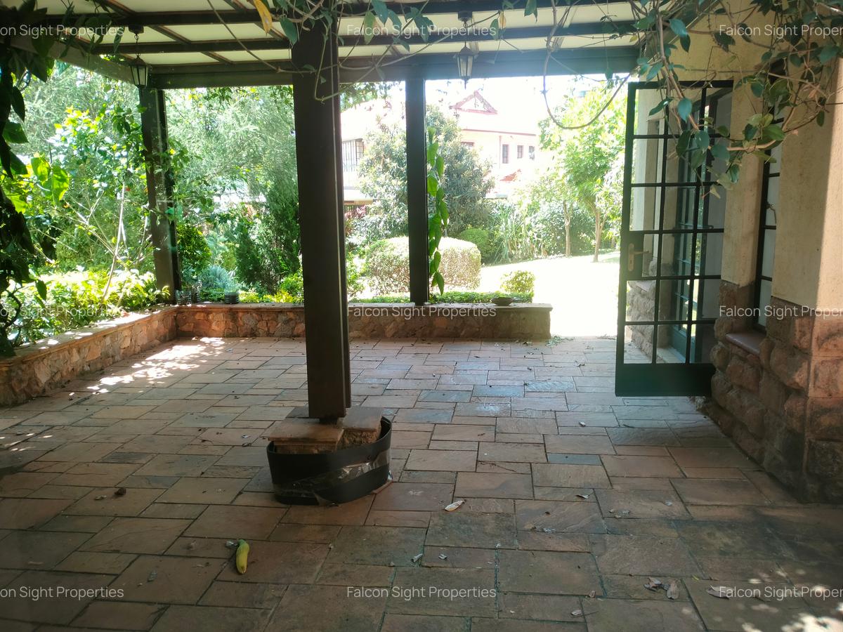 4 Bed Townhouse with Gym at Few Minutes Drive To Gigiri - 10