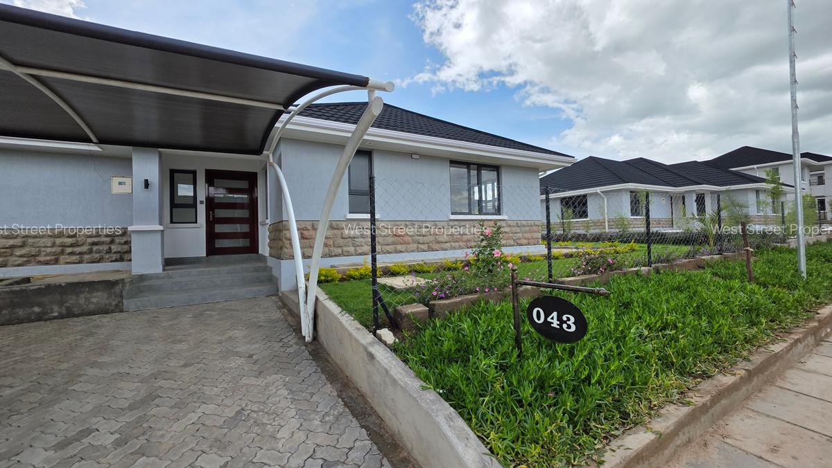 4 Bed Townhouse with En Suite at Arthiriver - 10