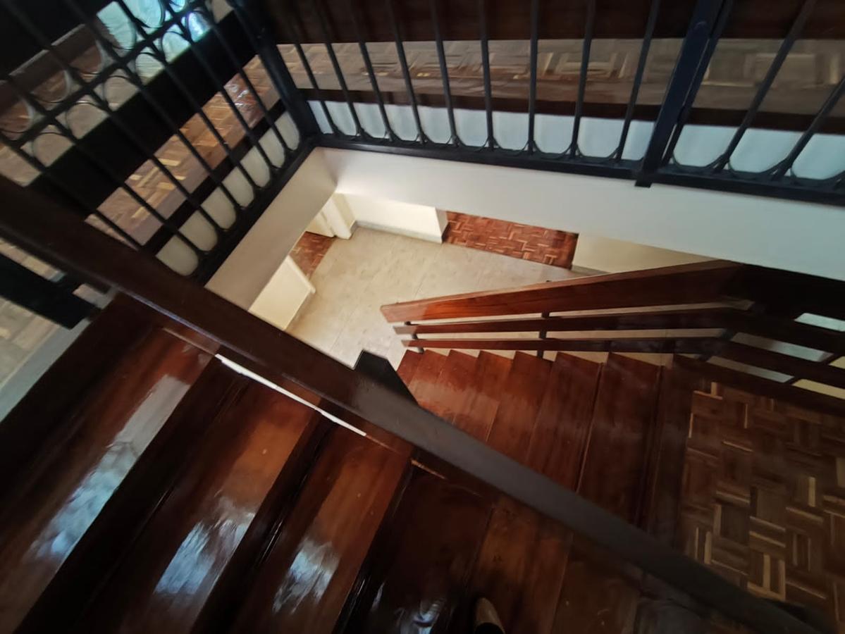 4 Bed House with En Suite at Runda - 20