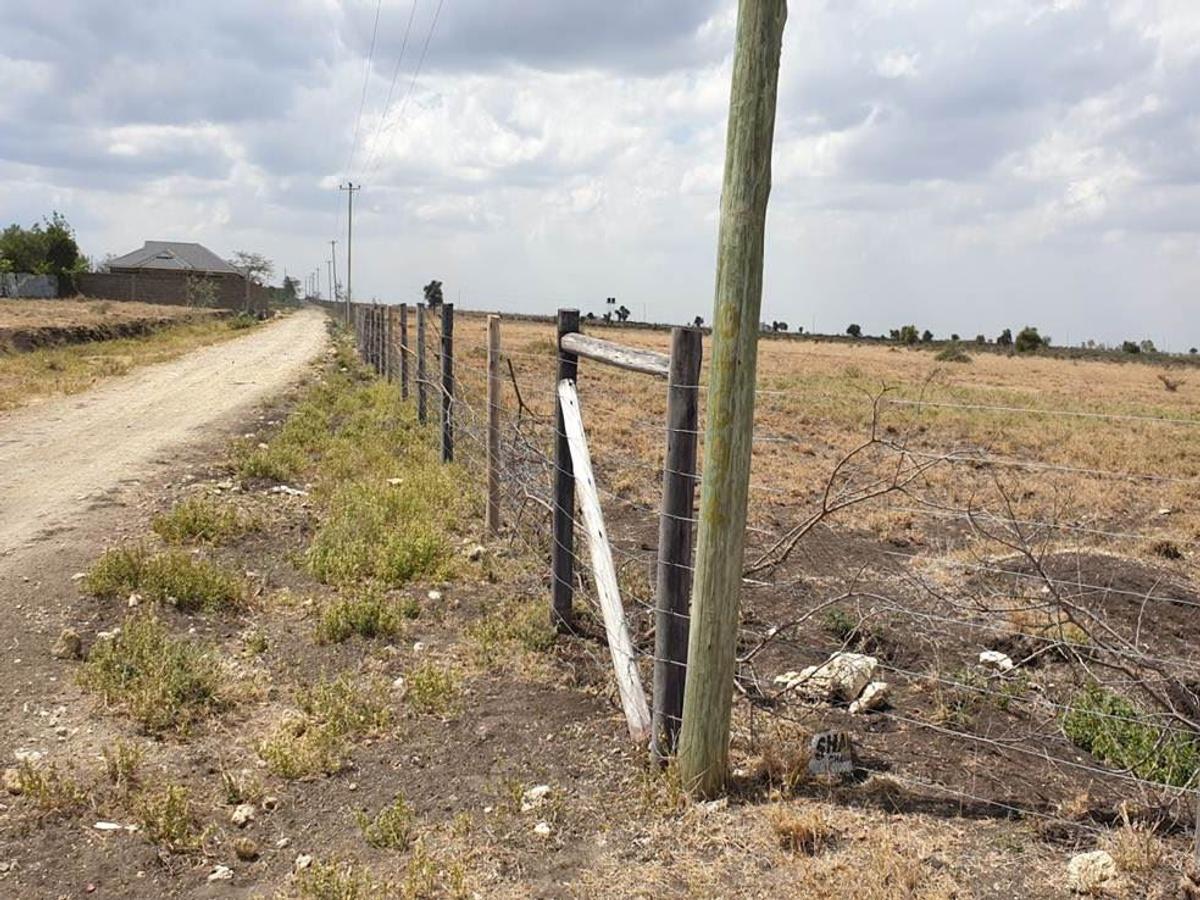 1,821 m² Land in Kitengela - 9