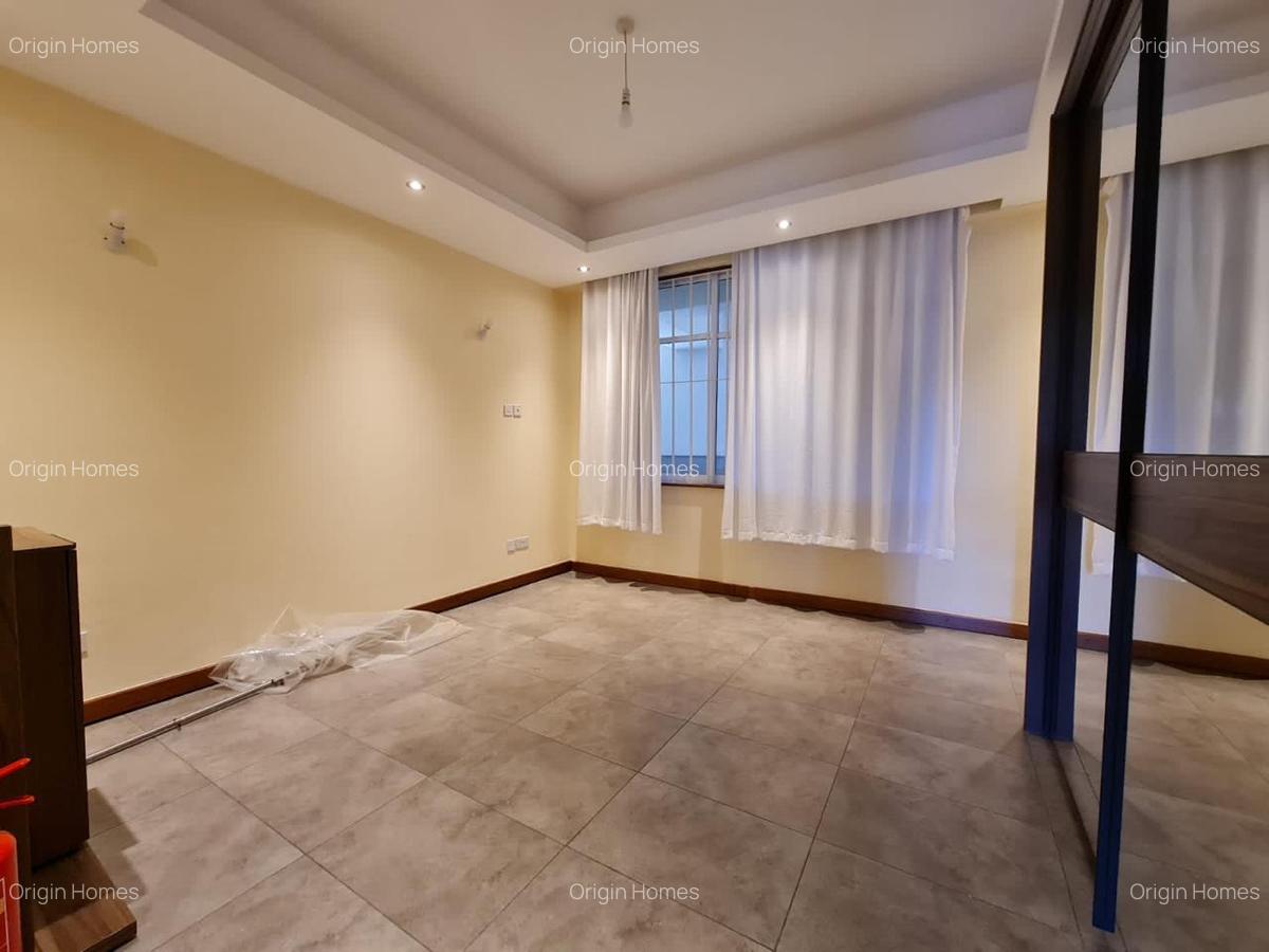 2 Bed Apartment with En Suite at Spring Valley - 12