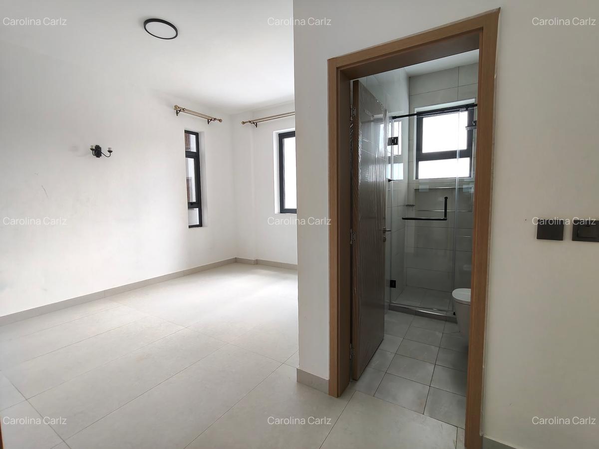 2 Bed Apartment with En Suite at Brookside Drive - 13