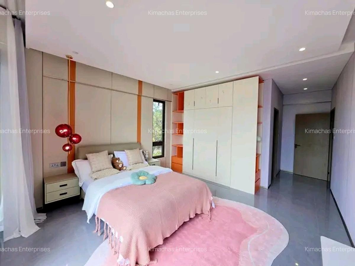 3 Bed Apartment with En Suite at Links Road - 9