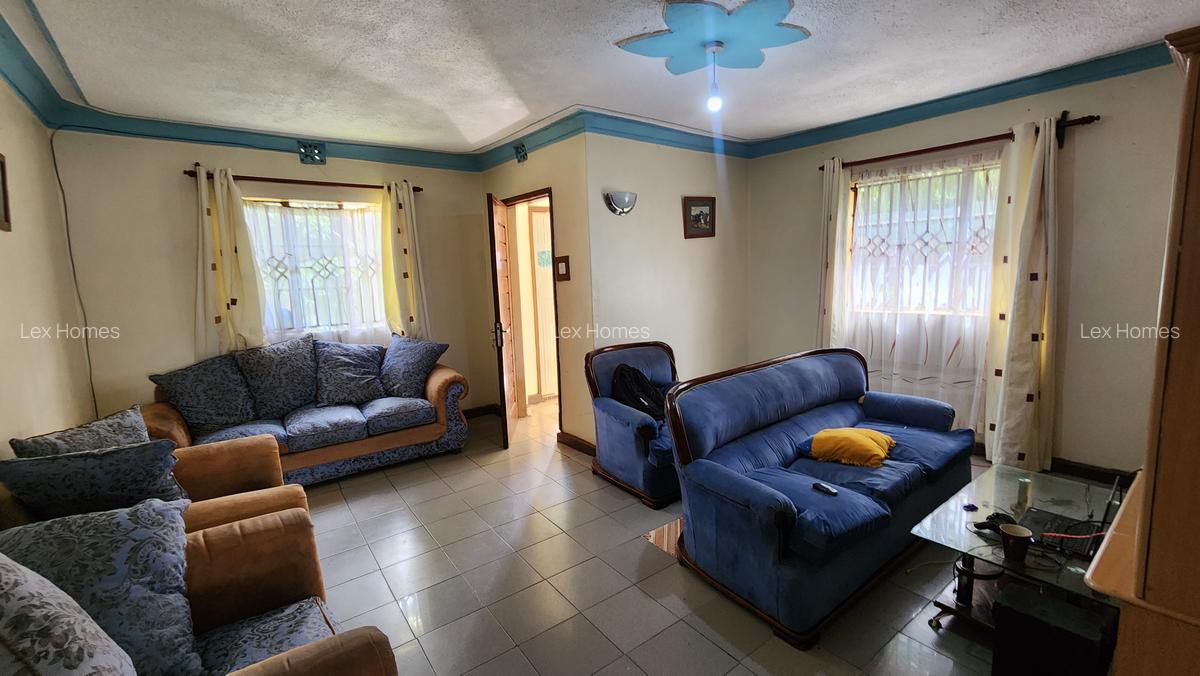 4 Bed House with En Suite at Mashuria - 8