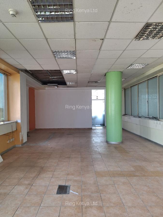 620 ft² Office with Service Charge Included in Kilimani - 4