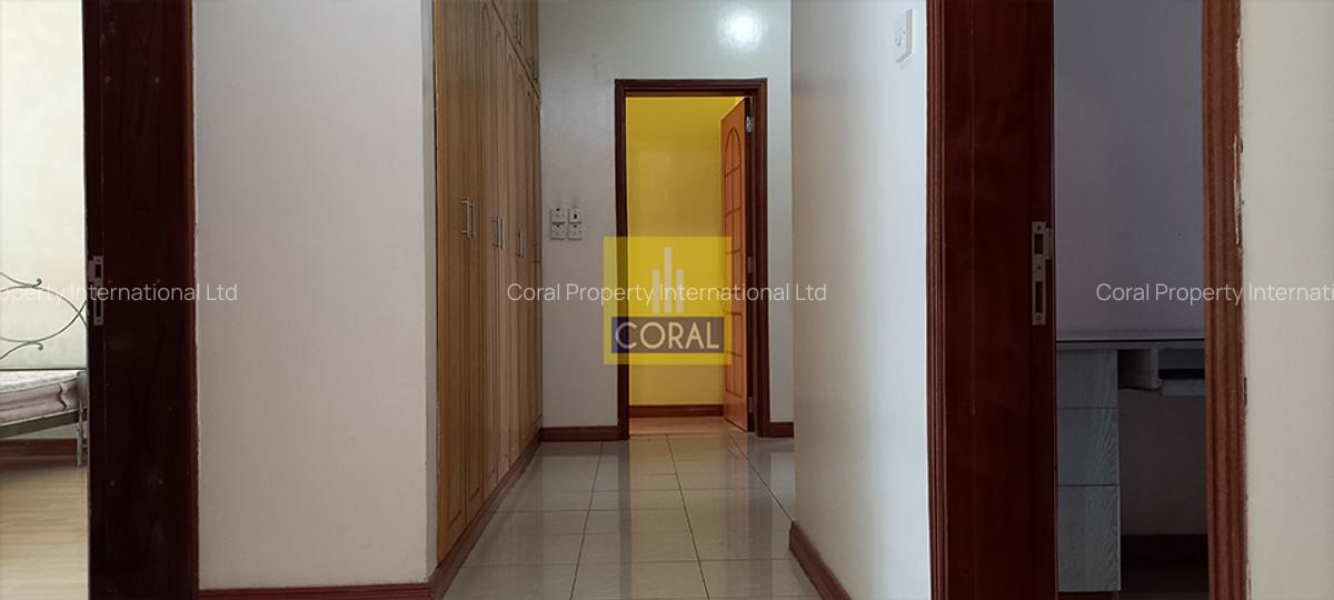5 Bed House in Runda - 20