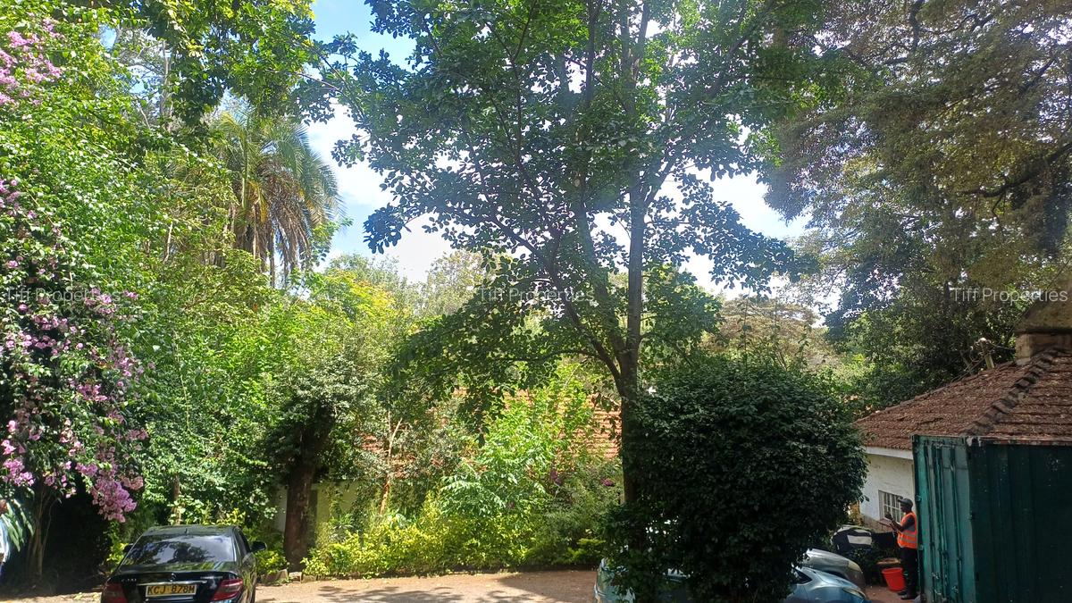 5 Bed House in Lavington - 4