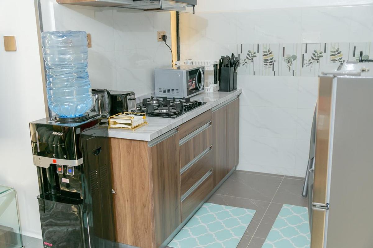 Furnished 1 Bed Apartment with En Suite at Lavington - 11