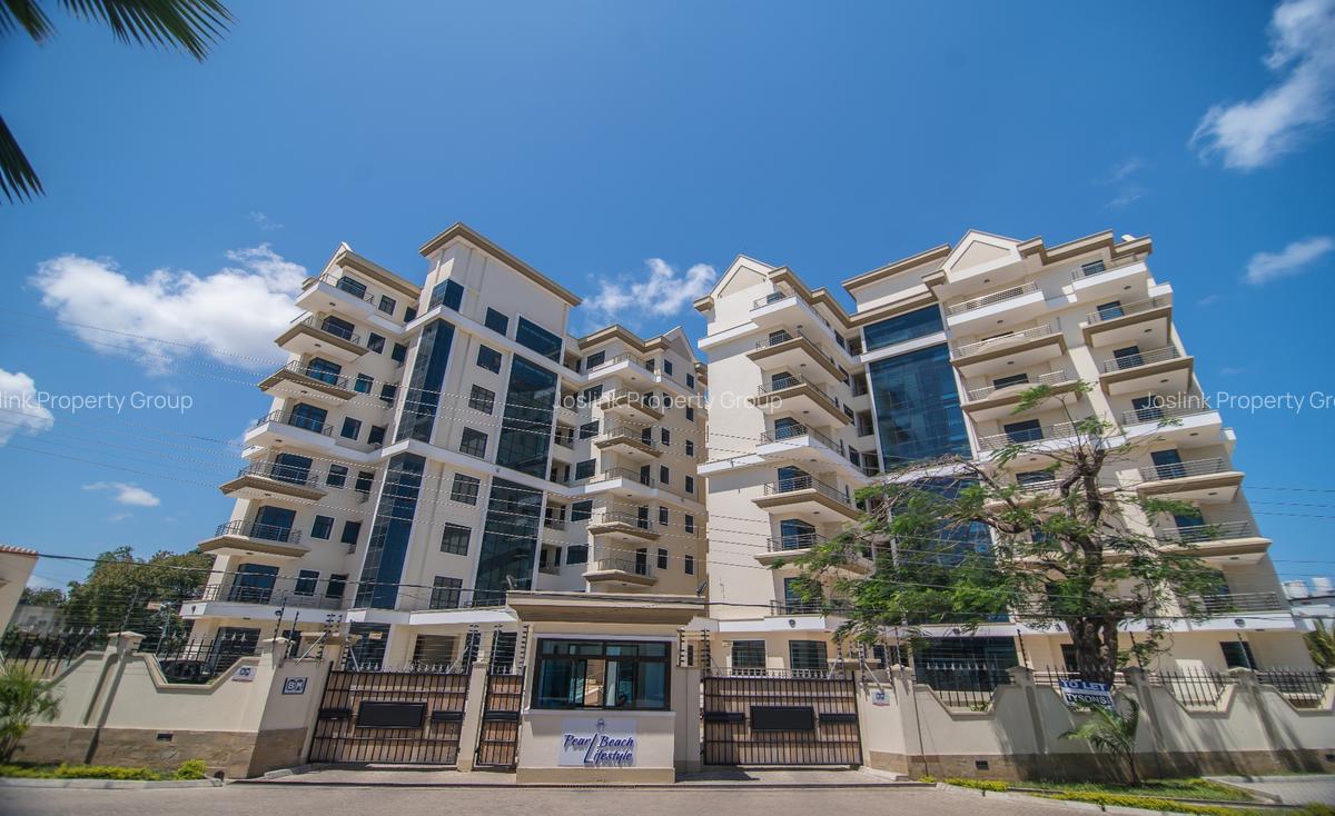 3 Bed Apartment with En Suite in Tudor - 8