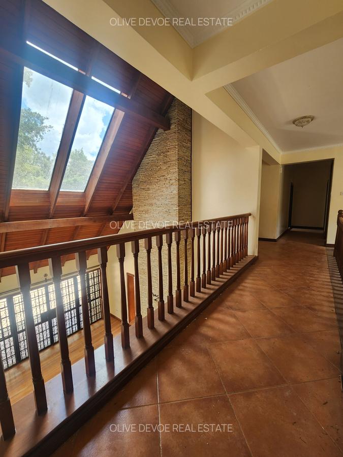 6 Bed Villa with En Suite in Karen - 10