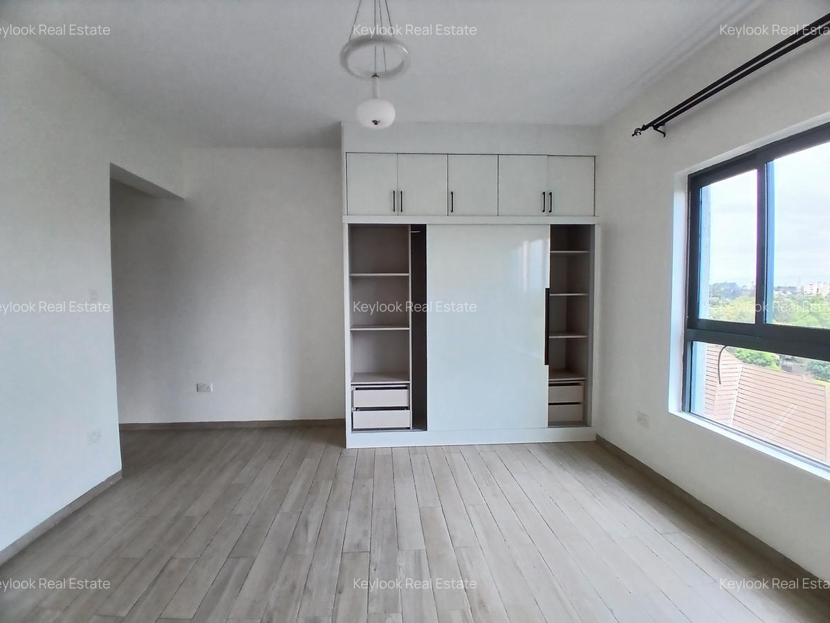 2 Bed Apartment with En Suite at Mbaazi Avenue - 11
