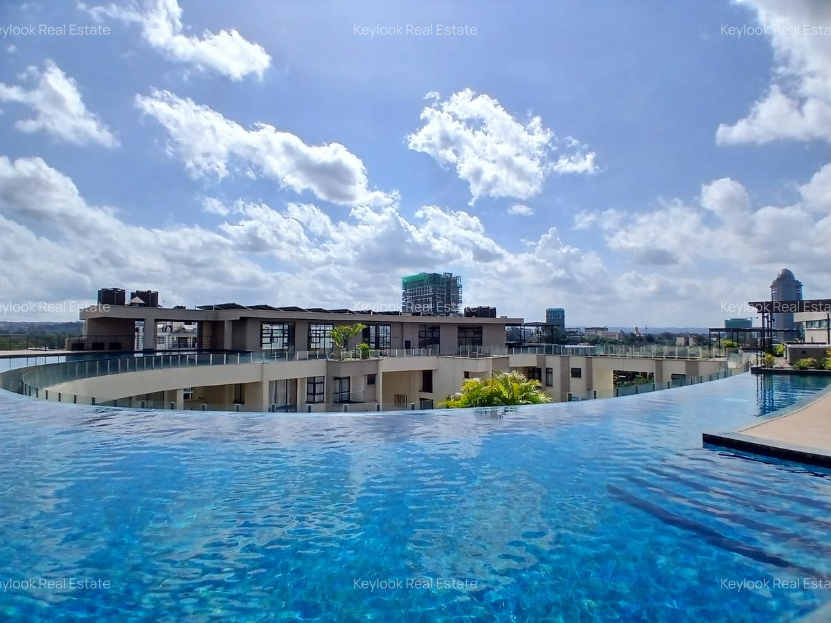 4 Bed Apartment with En Suite at Riverside Drive - 5