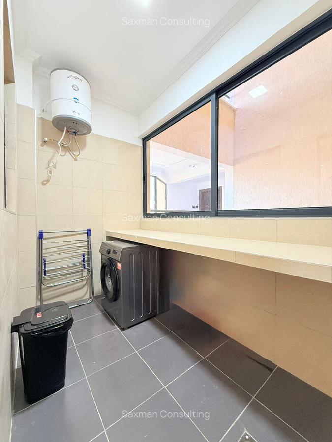 Serviced 2 Bed Apartment with En Suite in Brookside - 3