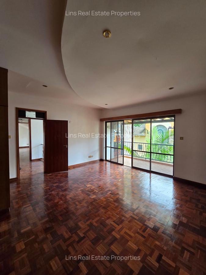 4 Bed Townhouse with En Suite in Kileleshwa - 15