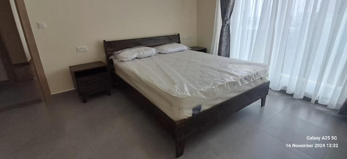 Furnished 2 Bed Apartment with En Suite at Parklands - 9