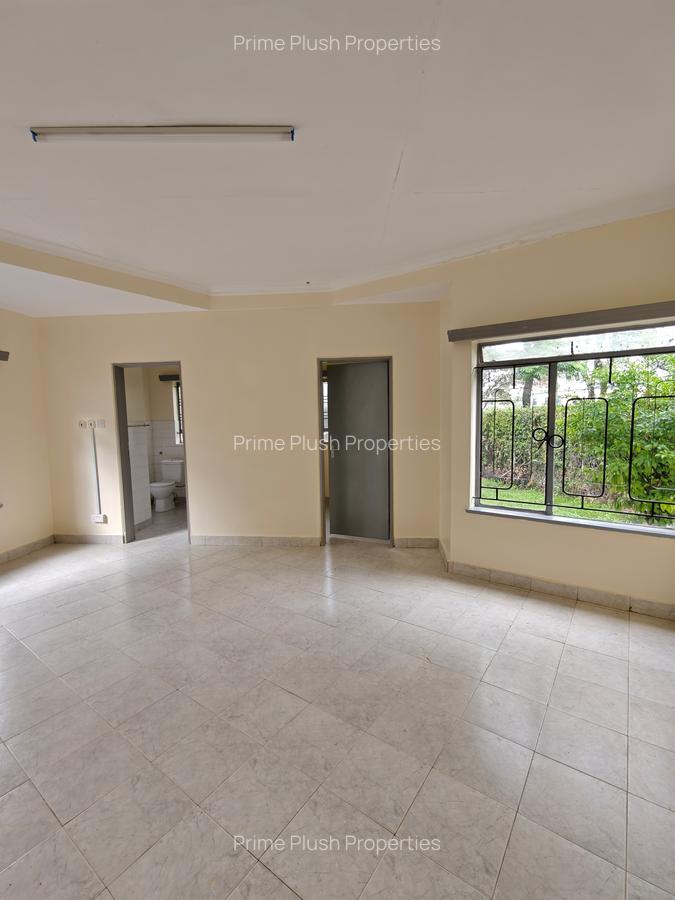 4 Bed House with Staff Quarters in State House - 7