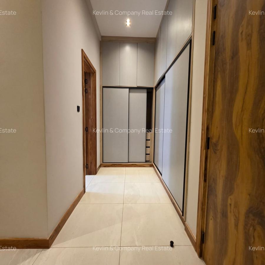 4 Bed Apartment with En Suite in Loresho - 15