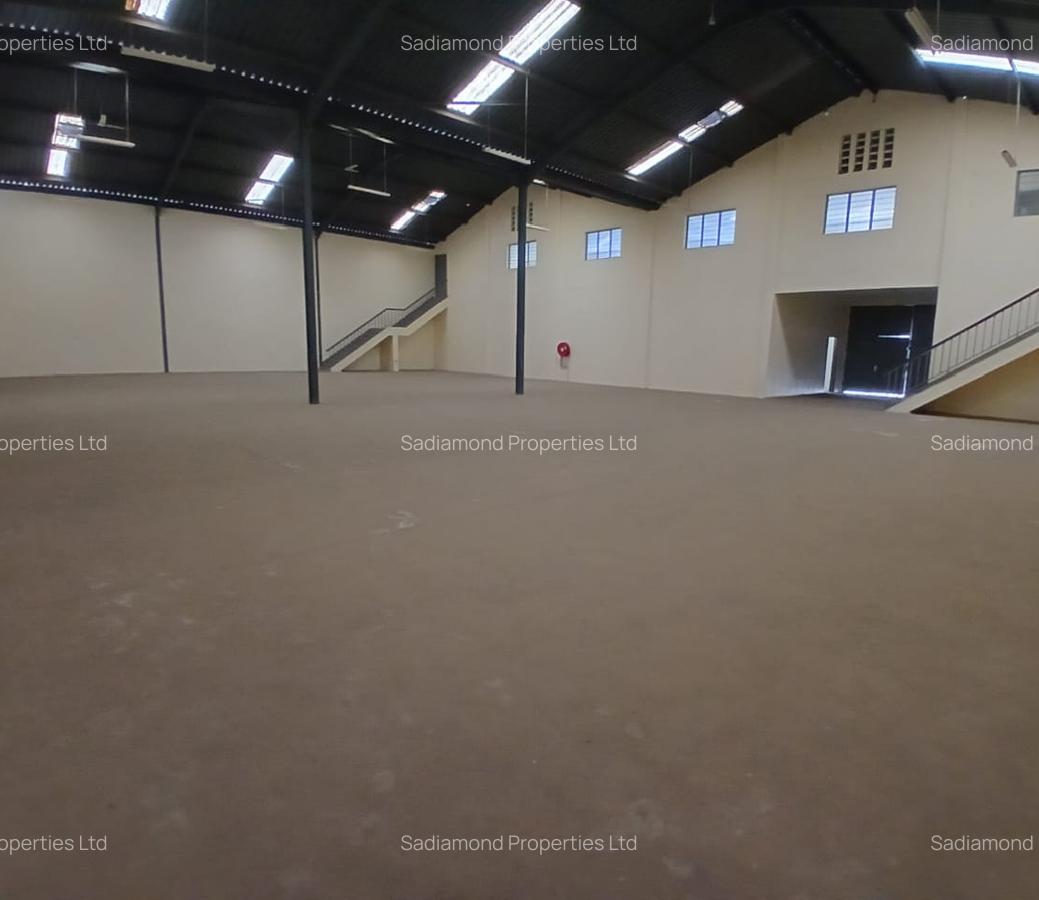 Warehouse with Parking in Embakasi - 1