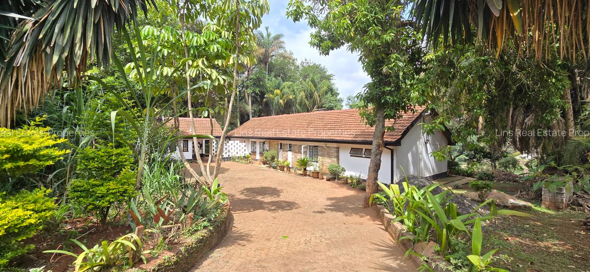4 Bed House with En Suite in Kyuna - 1